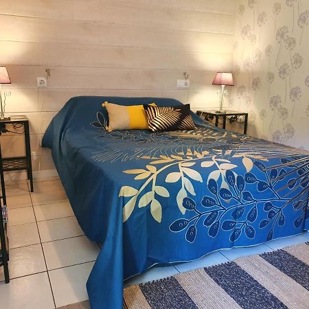Chambres D'Hotes Avec Piscine Aux Agapanthes De Cromel - Mont Saint Michel Ngoại thất bức ảnh